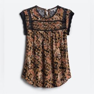 Daniel rain. Anthro black and tan lace top / med/